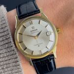 Omega Constellation 168.005 (1962) - White dial 34 mm Gold/Steel case (2/8)