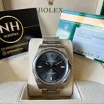 Rolex Oyster Perpetual 39 114300 (2017) - Silver dial 39 mm Steel case (1/8)