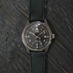 IWC Pilot Mark IW325301 (1999) - Zwart wijzerplaat 38mm Staal (2/7)