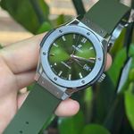 Hublot Classic Fusion 565.NX.8970.RX (2023) - Groen wijzerplaat 38mm Titanium (4/5)