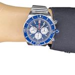 Breitling Chronomat AB0136161C1A1 (2024) - Blauw wijzerplaat 44mm Staal (7/8)