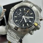 Breitling Avenger A13317101B1A1 (2023) - Zwart wijzerplaat 45mm Staal (1/8)