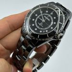 Chanel J12 H5702 (2023) - Black dial 38 mm Ceramic case (6/8)