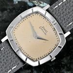 Piaget Vintage 12423 (1970) - Champagne wijzerplaat 32mm Witgoud (1/8)