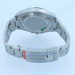 Rolex Explorer II 226570 (2025) - White dial 42 mm Steel case (3/6)