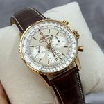 Breitling Navitimer RB0139211G1P1 (2023) - Silver dial 41 mm Red Gold case (4/8)