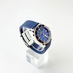 Breitling Superocean Heritage 42 UB2010161C1S1 (2024) - Blue dial 42 mm Gold/Steel case (3/6)