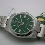 Rolex Oyster Perpetual 41 124300 (2025) - Groen wijzerplaat 41mm Staal (1/4)