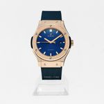 Hublot Classic Fusion Blue 565.OX.7180.RX (2024) - Blauw wijzerplaat 38mm Roségoud (1/1)