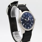 IWC Pilot Mark IW326504 (2013) - Zwart wijzerplaat 41mm Staal (2/8)