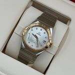 Omega Constellation Ladies 123.20.35.20.52.001 (2023) - Silver dial 35 mm Gold/Steel case (3/8)