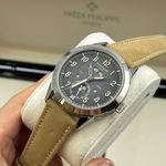 Patek Philippe Annual Calendar Travel Time 5326G-001 - (3/8)