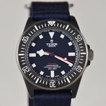 Tudor Pelagos 25707KN (2025) - Blauw wijzerplaat 42mm Carbon (1/6)