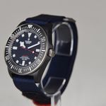 Tudor Pelagos 25707KN (2025) - Blauw wijzerplaat 42mm Carbon (3/6)