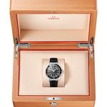 Omega Seamaster Planet Ocean 217.32.42.21.01.001 (2026) - Zwart wijzerplaat 42mm Titanium (3/3)