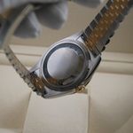 Rolex Sky-Dweller 326933 (2021) - Black dial 42 mm Gold/Steel case (8/8)