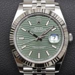 Rolex Datejust 41 126334 (2022) - Green dial 41 mm Steel case (1/9)