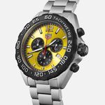 TAG Heuer Formula 1 Quartz CAZ101AM.BA0842 (2024) - Geel wijzerplaat 43mm Staal (1/1)