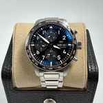 IWC Pilot Chronograph IW388304 (2025) - Black dial 43 mm Titanium case (1/6)