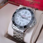 Omega Seamaster Diver 300 M 210.30.42.20.04.001 - (3/4)