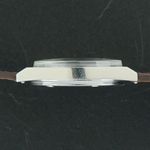 Omega Genève 136.0049 - (5/8)