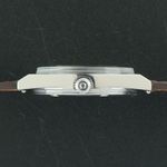 Omega Genève 136.0049 - (4/8)