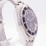 Rolex Submariner No Date 14060M (2009) - Black dial 40 mm Steel case (2/8)