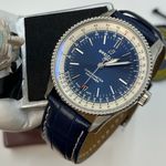 Breitling Navitimer A17325211C1P1 (2023) - Blauw wijzerplaat 38mm Staal (1/8)