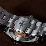 Vacheron Constantin Overseas 4500V/110A-B483 (2021) - Black dial 42 mm Steel case (7/8)