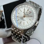 Breitling Navitimer A17395F41G1A1 (2023) - Zilver wijzerplaat 35mm Staal (1/8)