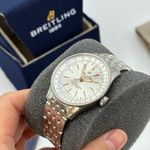 Breitling Navitimer A17395F41G1A1 (2023) - Zilver wijzerplaat 35mm Staal (4/8)