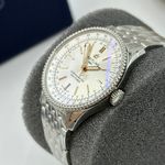 Breitling Navitimer A17395F41G1A1 (2023) - Zilver wijzerplaat 35mm Staal (3/8)