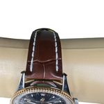 Breitling Navitimer U17326211M1P1 (2023) - Grey dial 41 mm Gold/Steel case (5/8)