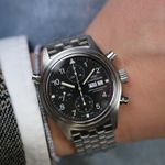 IWC Pilot Double Chronograph IW3713 (2004) - Black dial 42 mm Steel case (1/8)