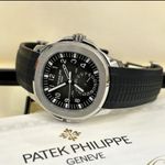 Patek Philippe Aquanaut 5164A-001 (2022) - Black dial 41 mm Steel case (4/8)