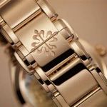 Patek Philippe Perpetual Calendar 4 7340/1R-010 (2024) - Black dial 40 mm Steel case (2/2)