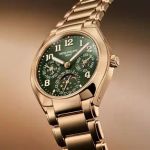 Patek Philippe Perpetual Calendar 4 7340/1R-010 (2024) - Black dial 40 mm Steel case (1/2)