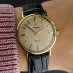 Omega Seamaster 165.020 (1963) - Wit wijzerplaat 34mm Goud/Staal (2/8)