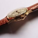 Universal Genève Compax 12494 1 (1943) - Multi-colour dial 35 mm Yellow Gold case (4/8)