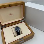 Omega Seamaster Diver 300 M 210.22.42.20.03.002 (2023) - Blauw wijzerplaat 42mm Goud/Staal (2/8)