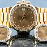 Patek Philippe Nautilus 3800/3J (1990) - Champagne wijzerplaat 37mm Geelgoud (1/8)