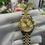 Rolex Lady-Datejust 279173G (2025) - Champagne dial 28 mm Gold/Steel case (7/8)