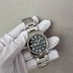 Rolex Explorer 114270 (Unknown (random serial)) - Black dial 36 mm Steel case (3/8)