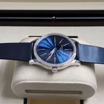 Patek Philippe Calatrava 4997/200G-001 (2023) - Blue dial 35 mm White Gold case (6/8)