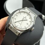 Hublot Classic Fusion 542.nx.2611.rx (2024) - Zilver wijzerplaat 42mm Titanium (7/8)