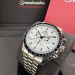 Omega Speedmaster Professional Moonwatch 310.30.42.50.04.001 (2024) - White dial 42 mm Steel case (2/8)