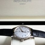 Patek Philippe Calatrava 5196G-001 - (4/5)