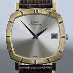 Piaget Vintage 13423 (1973) - Champagne dial 32 mm Yellow Gold case (6/8)