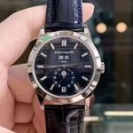 Patek Philippe Annual Calendar 5396G-017 (2024) - Blauw wijzerplaat 39mm Witgoud (1/8)