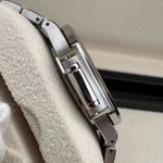 Patek Philippe Nautilus 7118/1A-011 (2024) - Grey dial 35 mm Steel case (2/6)